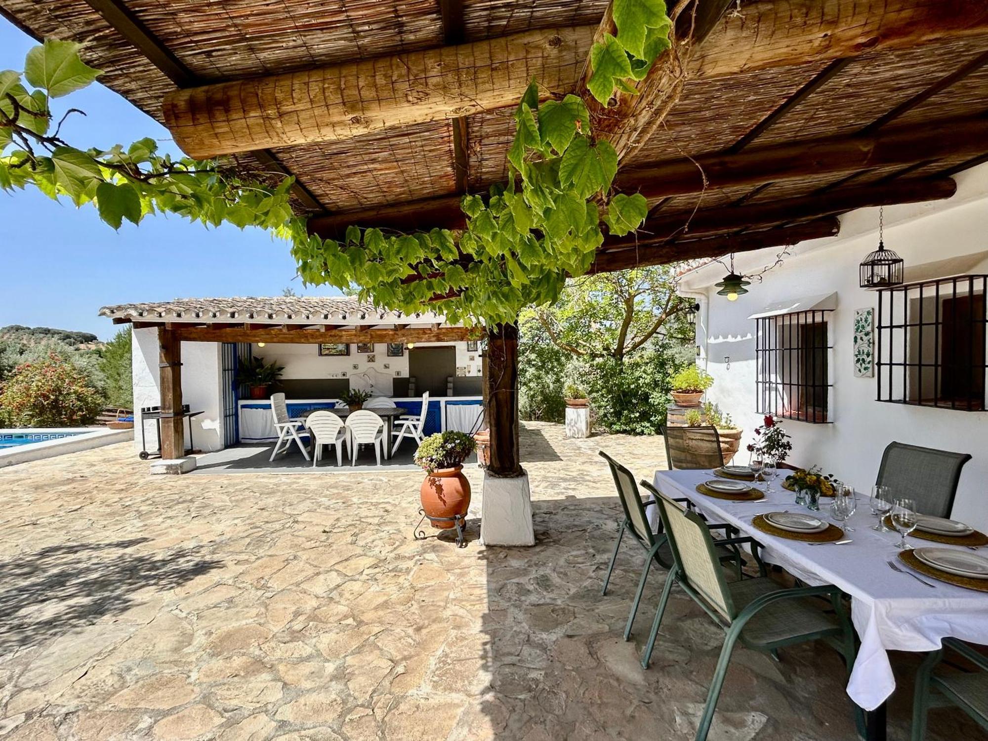 Refugio Andaluz Con Piscina Entre Olivos Villanueva de Tapia Luaran gambar