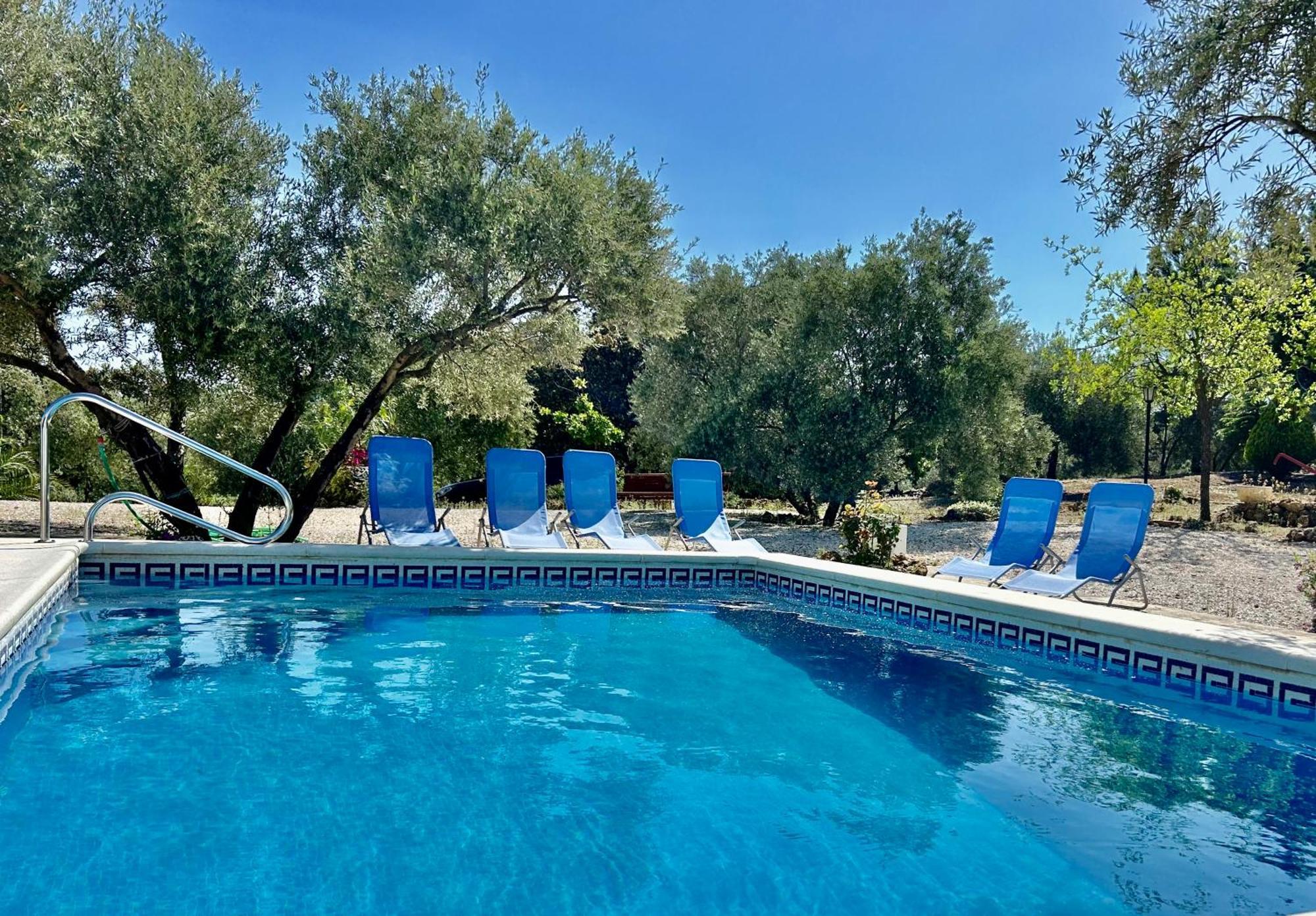 Refugio Andaluz Con Piscina Entre Olivos Villanueva de Tapia Luaran gambar